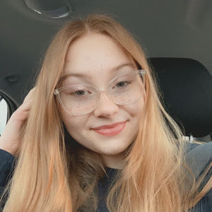 Meet your Posher, Emmalynn